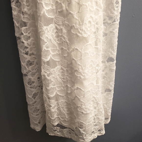 🌷Perceptions Petite white lace dress size medium - Picture 2 of 9
